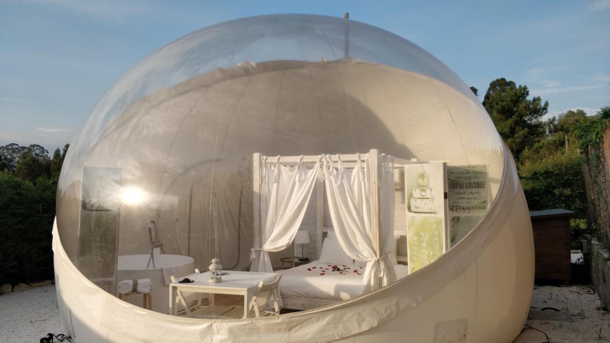 Burbujas Astronomicas Albarari Sanxenxo Hotel Eksteriør billede