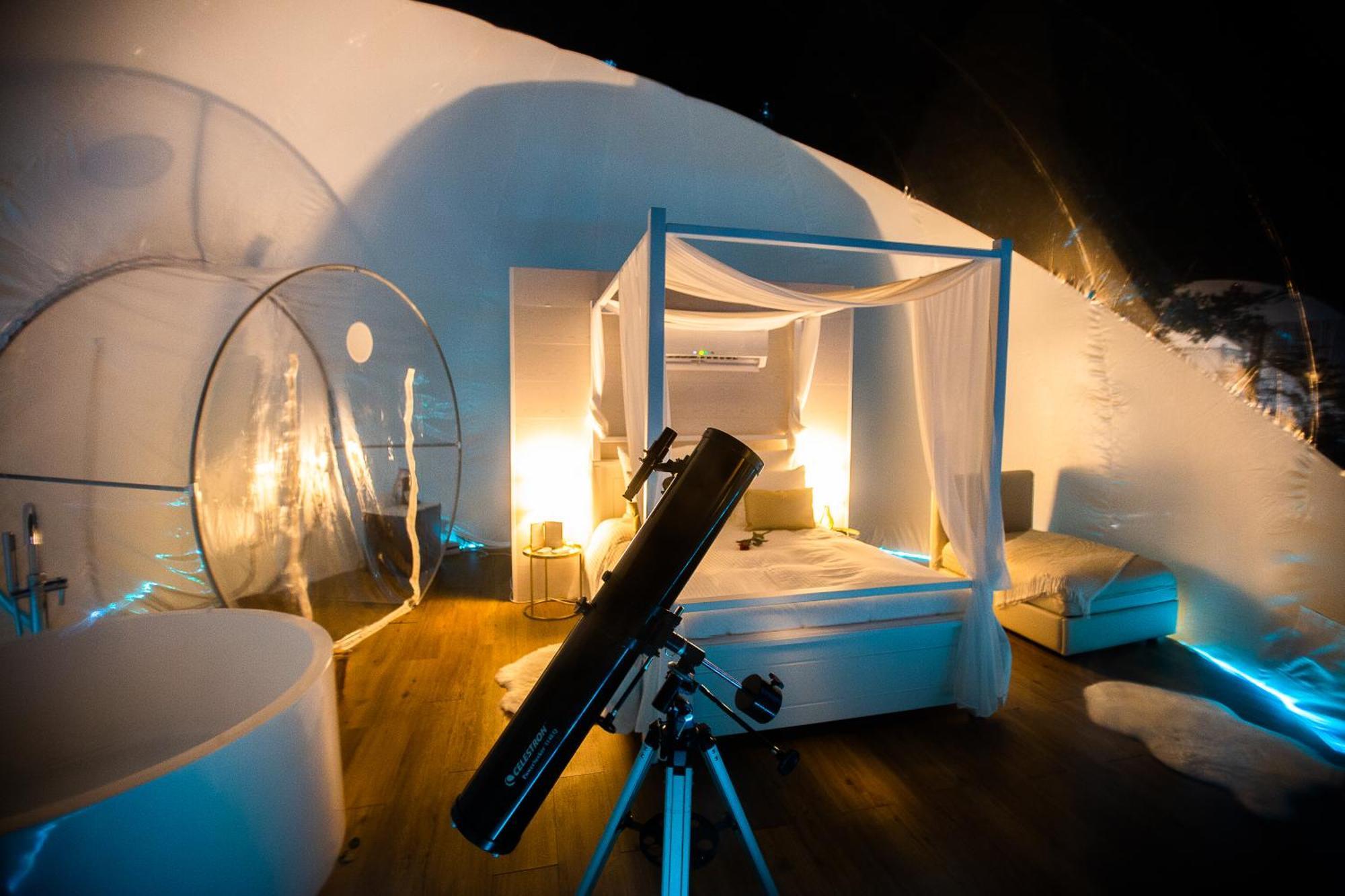 Burbujas Astronomicas Albarari Sanxenxo Hotel Eksteriør billede